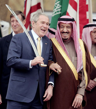 george-w-bush-with-salman-bin-abdul-aziz.jpg